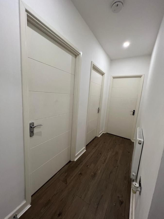 ロンドン 3Bed Flat 3Wc And Great Location Near Excel City Airport O2 And Canning Town Stationヴィラ エクステリア 写真