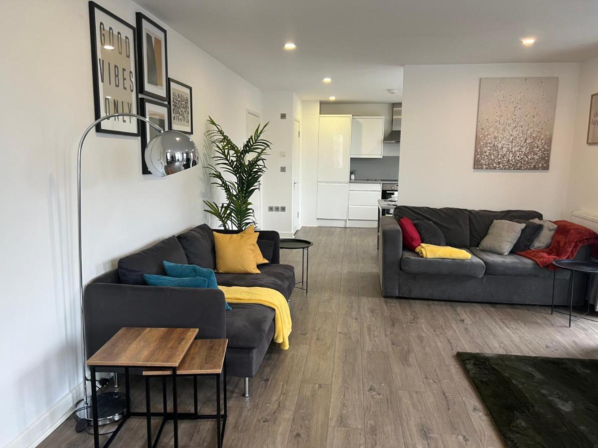 ロンドン 3Bed Flat 3Wc And Great Location Near Excel City Airport O2 And Canning Town Stationヴィラ エクステリア 写真