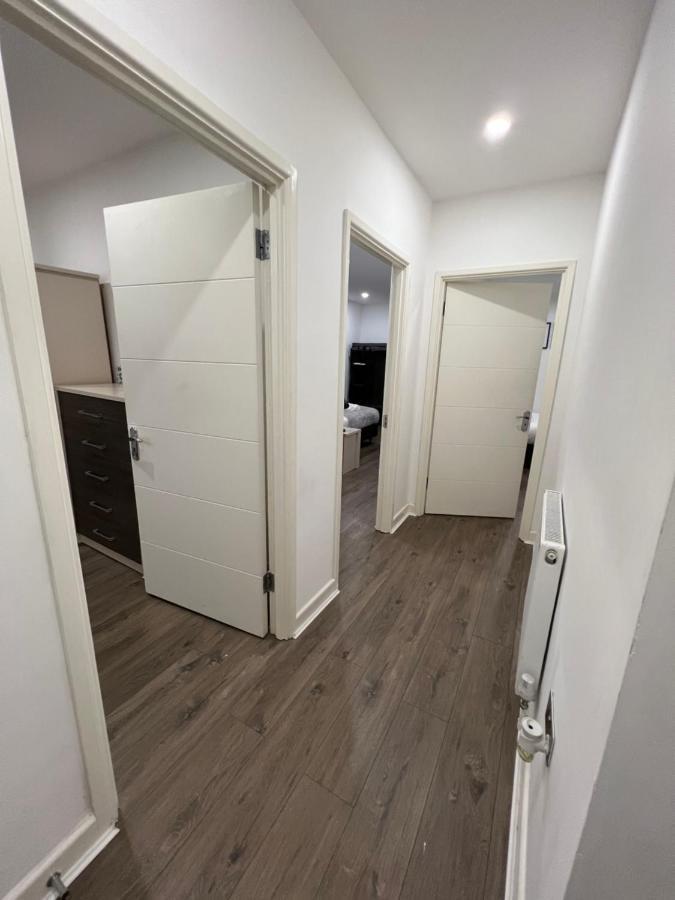 ロンドン 3Bed Flat 3Wc And Great Location Near Excel City Airport O2 And Canning Town Stationヴィラ エクステリア 写真