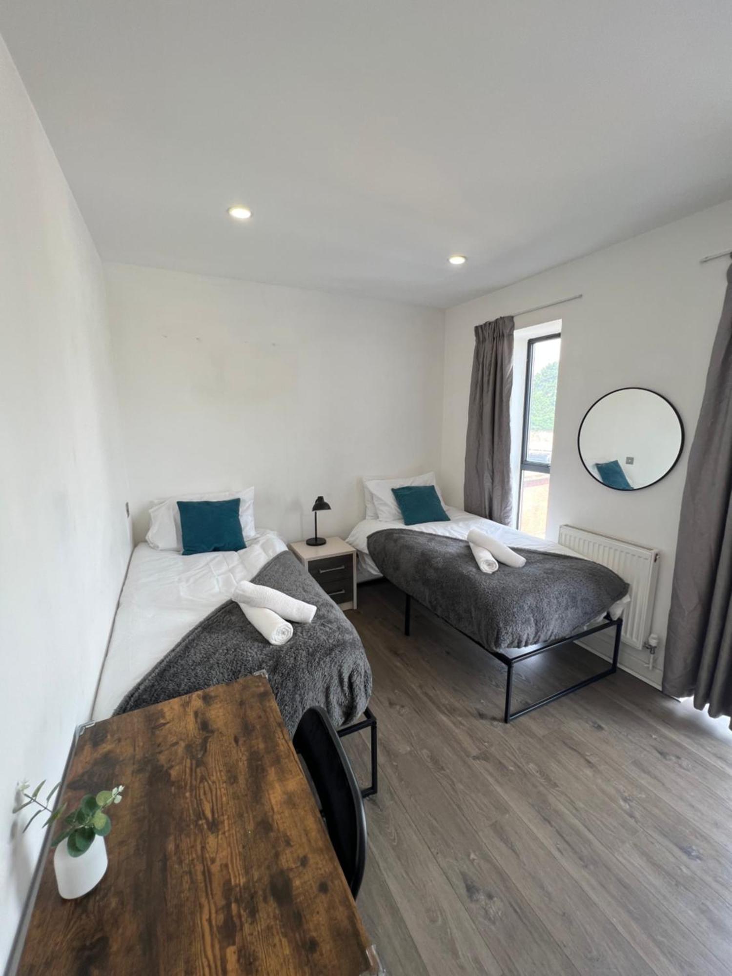 ロンドン 3Bed Flat 3Wc And Great Location Near Excel City Airport O2 And Canning Town Stationヴィラ エクステリア 写真